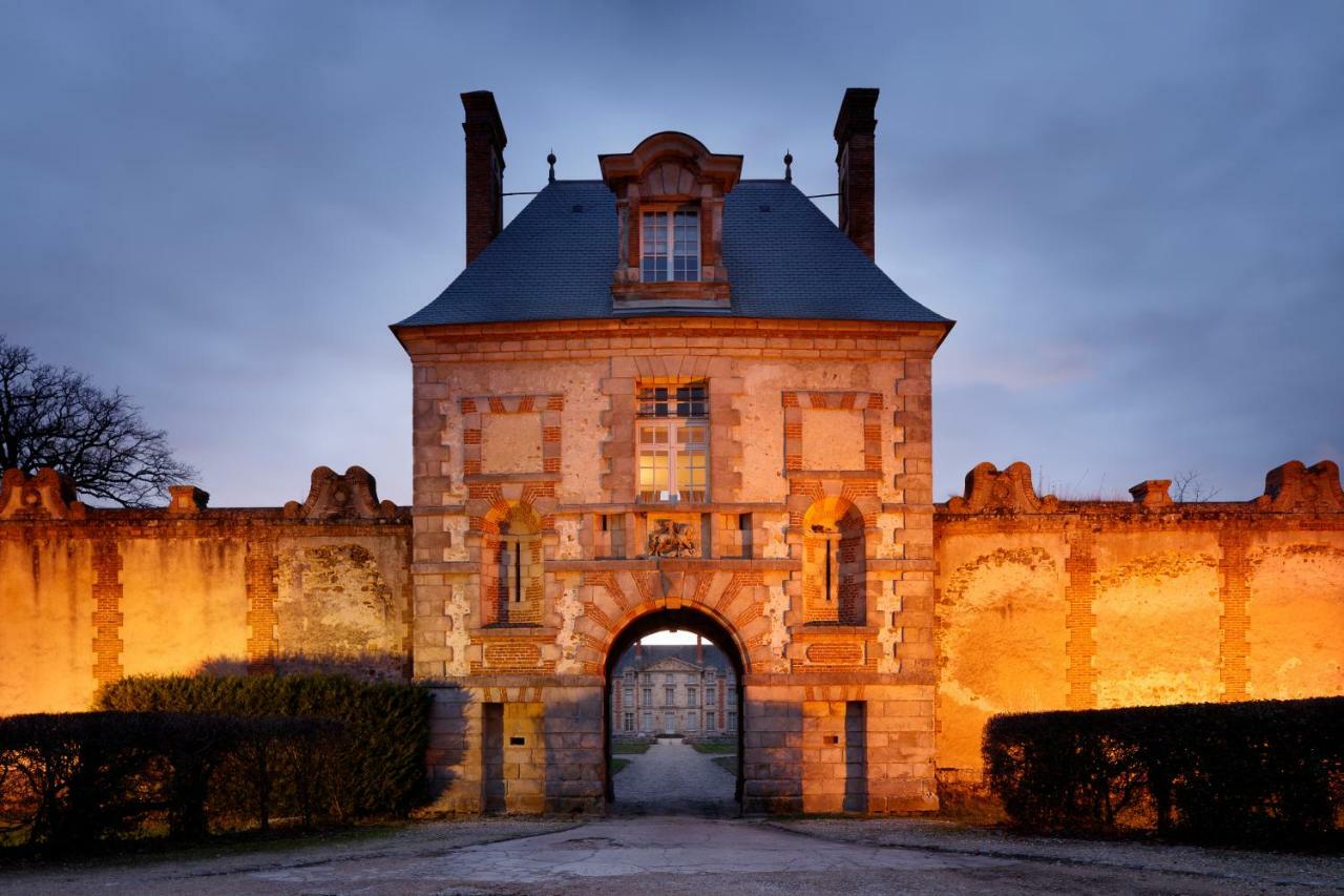 Апартаменты Le Domaine De Fleury - Pierres D'Histoire Экстерьер фото